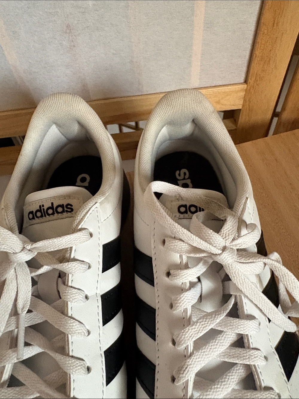 Adidas Women’s White and Black Low-Profile Leather Sneakers Size 9.5 - Picture 12 of 12